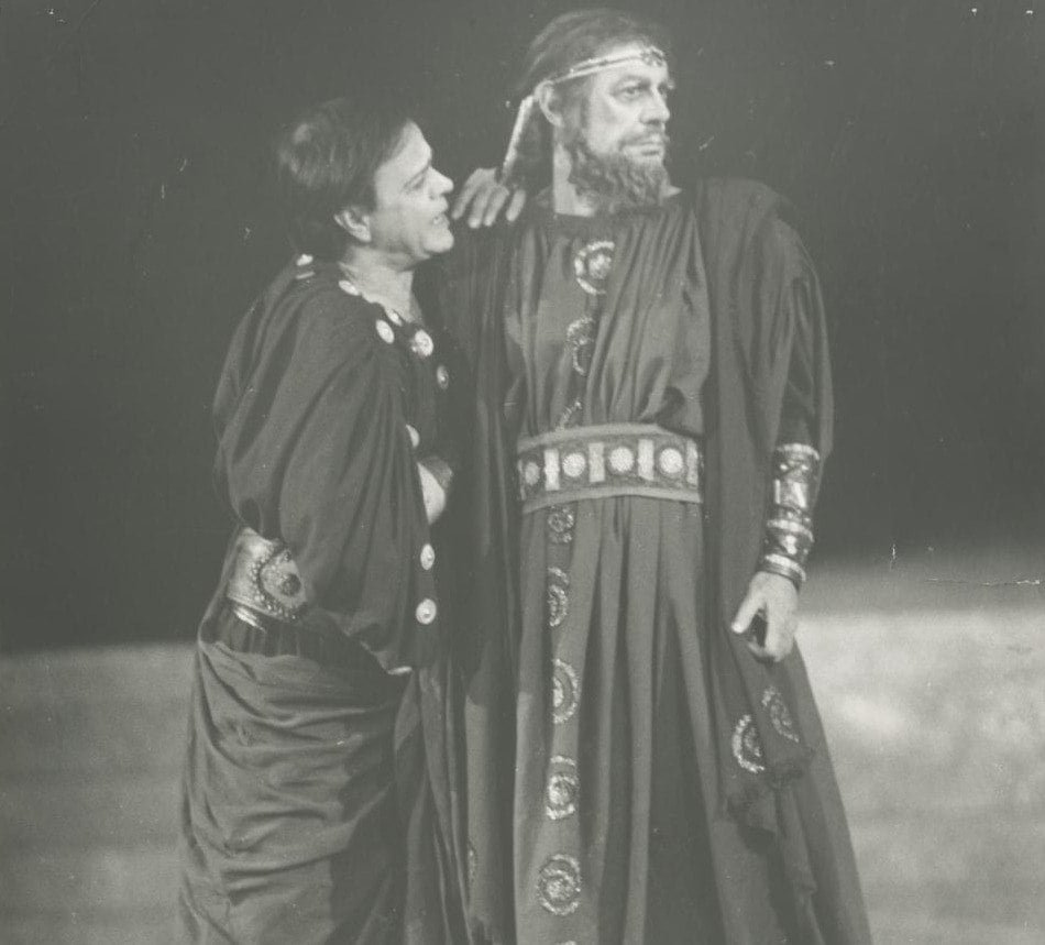 Ο Χρήστος Πολίτης στο θέατρο 