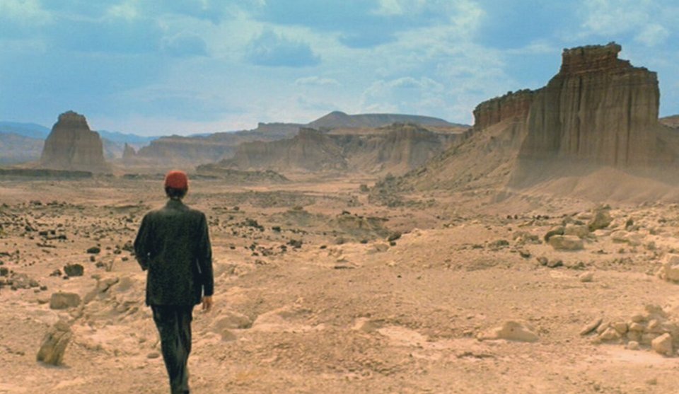 Ο Daniel περιγράφει ότι η ζωή του διαλύθηκε μετά την αγορά ενός ζευγαριού Ray-Ban Meta «smart glasses» με ενσωματωμένο chatbot, τα οποία θεωρεί κεντρικό κομμάτι του οράματος του Mark Zuckerberg για το μέλλον της υπολογιστικής εμπειρίας / SHUTTERSTOCK