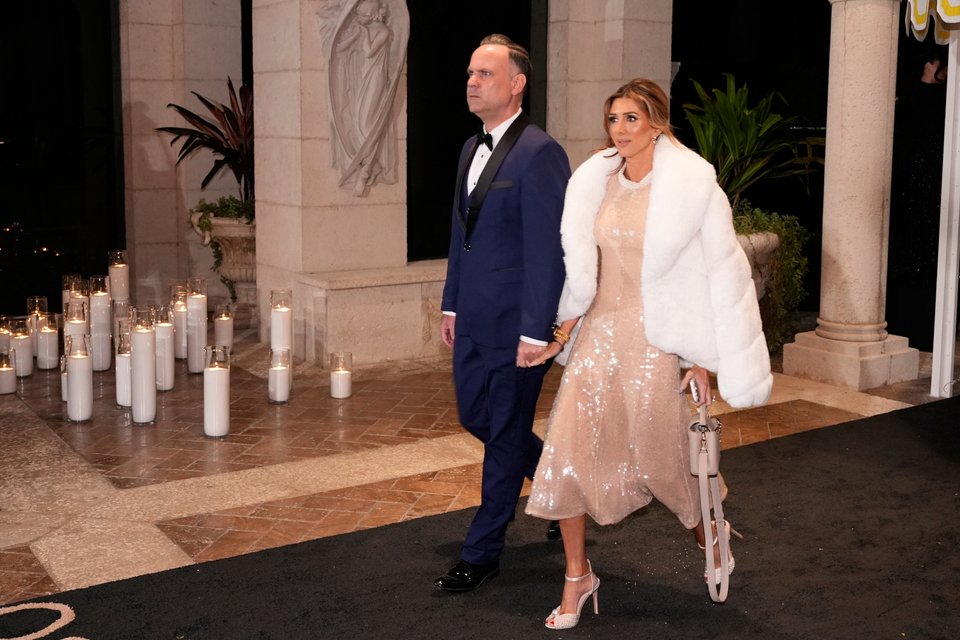  Ο αναπληρωτής προσωπάρχης του Λευκού Οίκου Νταν Σκαβίνο και η Έριν Έλμορ 