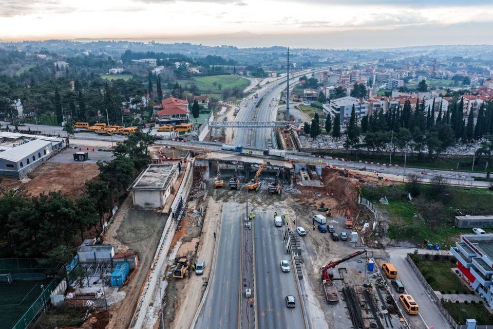Κατεδάφιση γέφυρας Πανοράματος