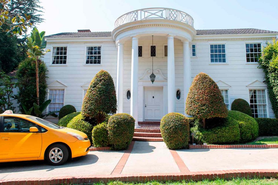 Το θρυλικό σπίτι που οι τηλεθεατές σε όλο τον κόσμο ταύτισαν με την «ασφάλεια» και την πολυτέλεια της οικογένειας Banks ετοιμάζεται να αλλάξει κεφάλαιο / WIKIPEDIA