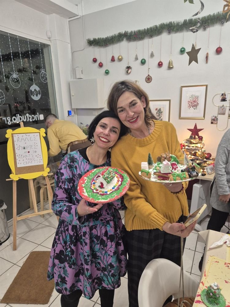 «Ο χώρος αλλάζει τελείως ύφος από event σε event, και γίνεται τα πάντα από πάρτι με τραγούδια της Taylor Swift μέχρι ένα impromptu bookclub ή μίνι ζαχαροπλαστείο»