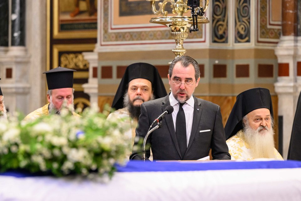 Ο Νικόλαος ντε Γκρες εκφωνεί επίσης επικήδειο λόγο 