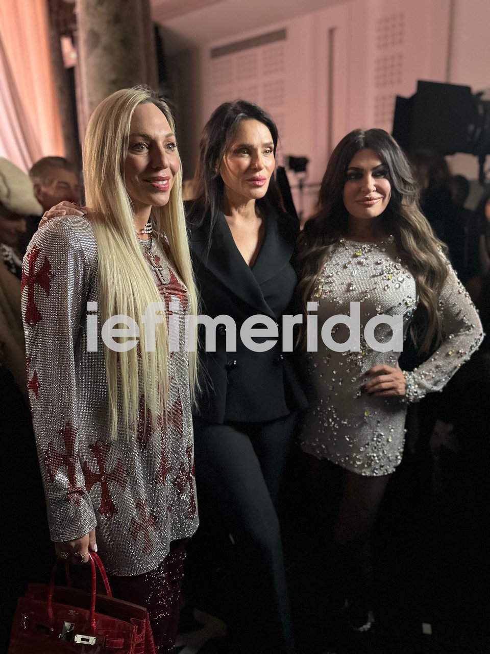 Ρόη Αποστολοπούλου, Σήλια Κριθαριώτη, Κίμπερλι Γκίλφοϊλ