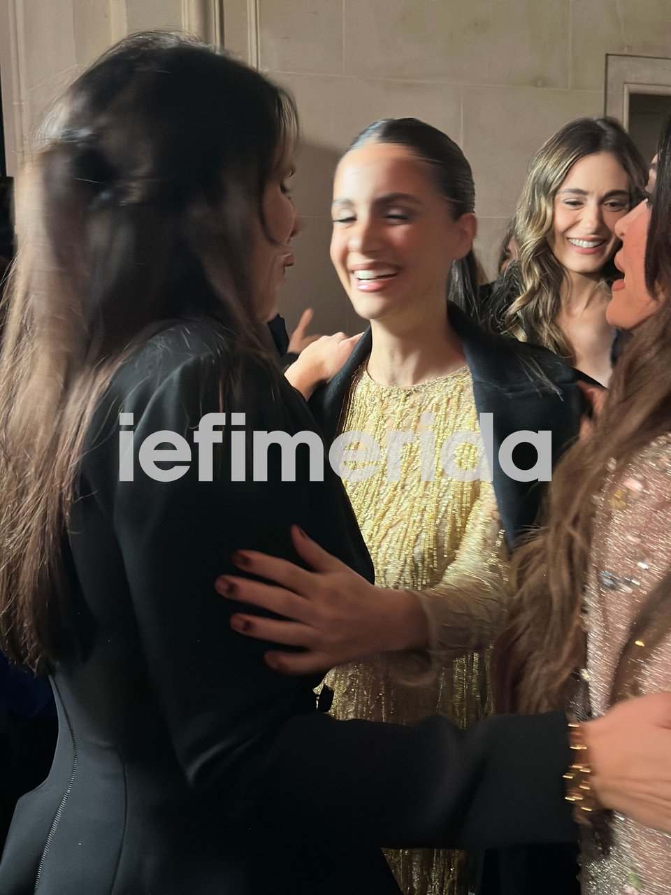 Και η Αλεξάνδρα Νίκα βρέθηκε στο Παρίσι για το σόου της Ελληνίδας σχεδιάστριας