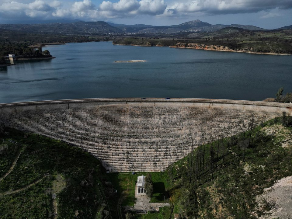 λίμνη Μαραθώνα 