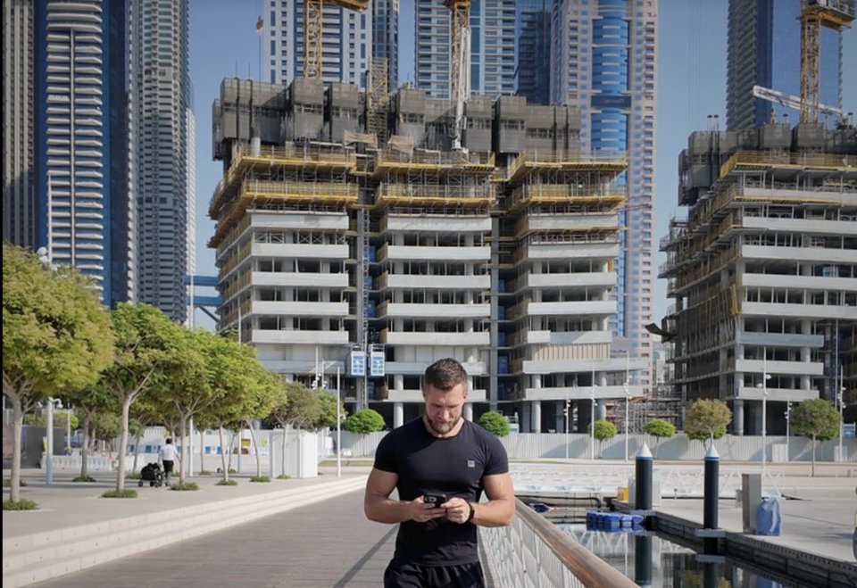 Ο Μπεν Αλιστορ στη Μαρίνα Ντουμπάι