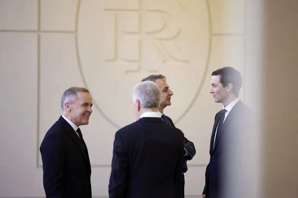 mitsotakis parisi.jpg