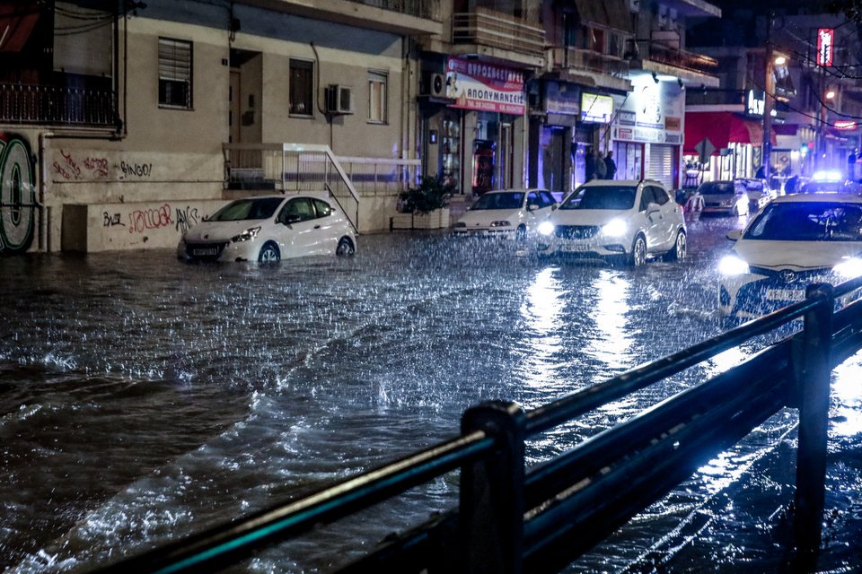 Η κακοκαιρία χτυπά την Αττική / Φωτογραφία EUROKINISSI 
