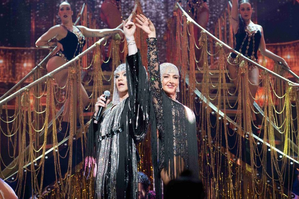 Θριαμβευτική πρεμιέρα για τον Τάκη Ζαχαράτο και την Έλενα Παπαρίζου