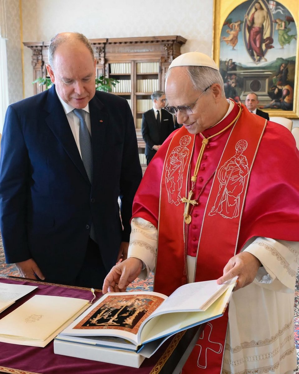 Συνάντηση πρίγκιπα Αλβέρτο του Μονακό και Πάπα Λέοντα