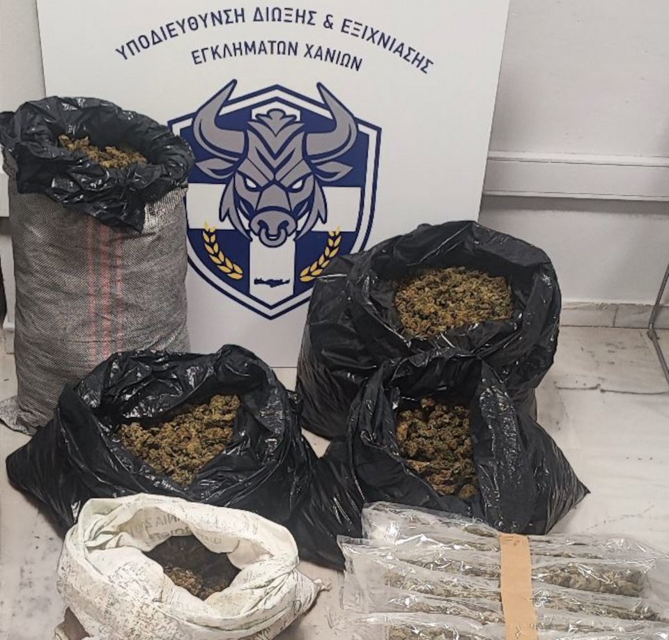 Συλλήψεις για ναρκωτικά στα Χανια