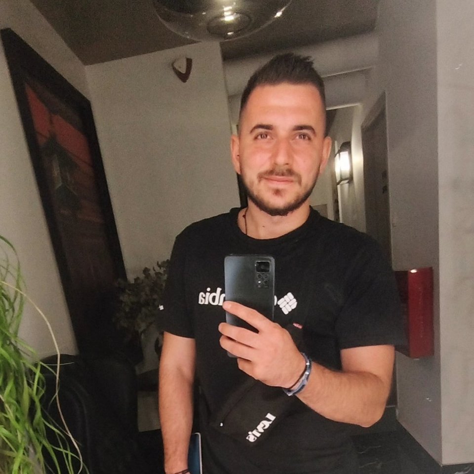 Χρήστος Ζέζιος