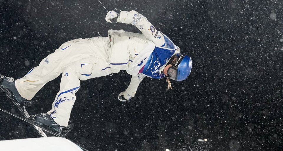  Το αριστερό διπλό κορκ 1260 με τοξικό γκραμπ που ανέβασε την Γκου από την έβδομη στην δεύτερη θέση ΦΩΤΟΓΡΑΦΙΑ: AP