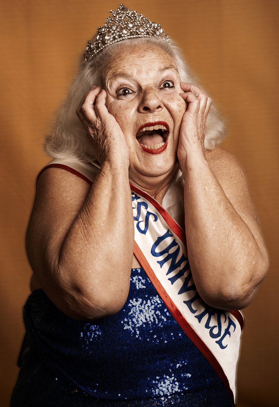 24 &amp; 25 Ιουλίου Νίκος Καραθάνος, Ειρήνη 