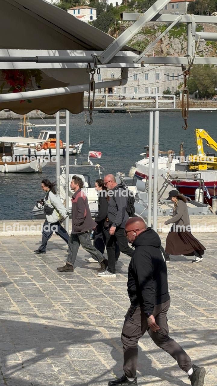 Το γύρισμα του Μπραντ Πιτ στο κρεοπωλείο της Υδρας