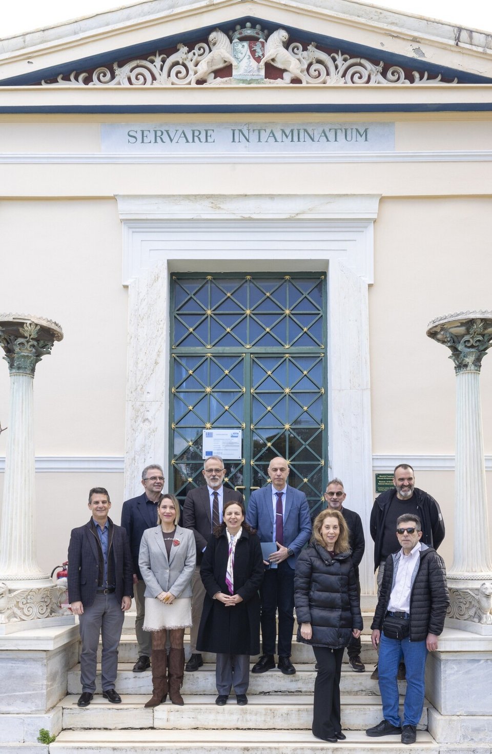 Αυγουστίνος Κονδύλης, Senior ICT Sales Manager της Nova ICT, Ευάγγελος Γκουντούφας, Γενικός Διευθυντής Δασών και Δασικού Περιβάλλοντος του ΥΠΕΝ, Δρ. Φαίη Μακαντάση, Διευθύντρια Ερευνών στη διαΝΕΟσις,&nbsp; Καθηγητής Μανώλης Πλειώνης, Επιστημονικός Υπεύθυνος του έργου, &nbsp;Μάρθα Κεσίσογλου, Corporate Affairs Executive Director της Nova, Δρ. Σπύρος Βασιλάκος, Διευθυντής και Πρόεδρος του Δ.Σ. του ΕΑΑ, Δρ. Έλενα Γεωργοπούλου, Κύρια Ερευνήτρια στο ΕΑΑ, Δρ. Χρήστος Γιαννακόπουλος, Διευθυντής Έρευνών στο ΕΑΑ, Δρ. Σεβαστιανός Μοιρασγεντής, Διευθυντής Ερευνών στο ΕΑΑ και ο Δρ. Σαραφίδης 