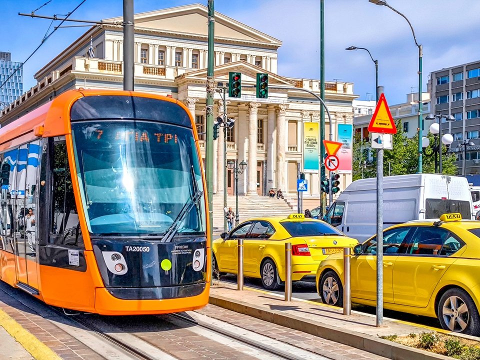 Τραμ / Φωτογραφία: ΓΙΩΡΓΟΣ ΚΟΝΤΑΡΙΝΗΣ/EUROKINISSI 