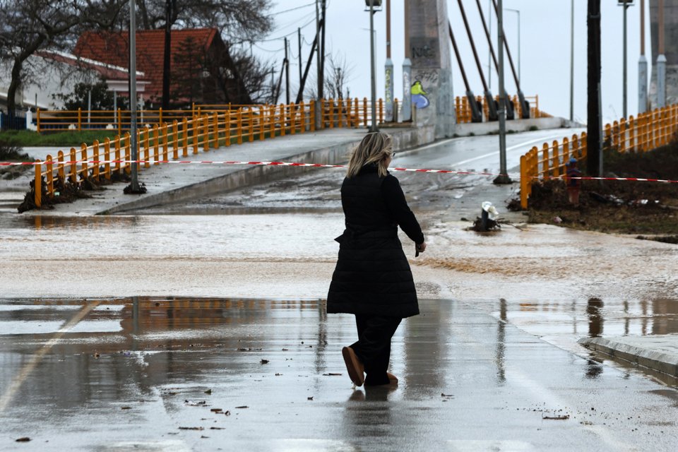 Σοβαρά προβλήματα δημιούργησε η κακοκαιρία στον Αγιόκαμπο της Λάρισας / Intime