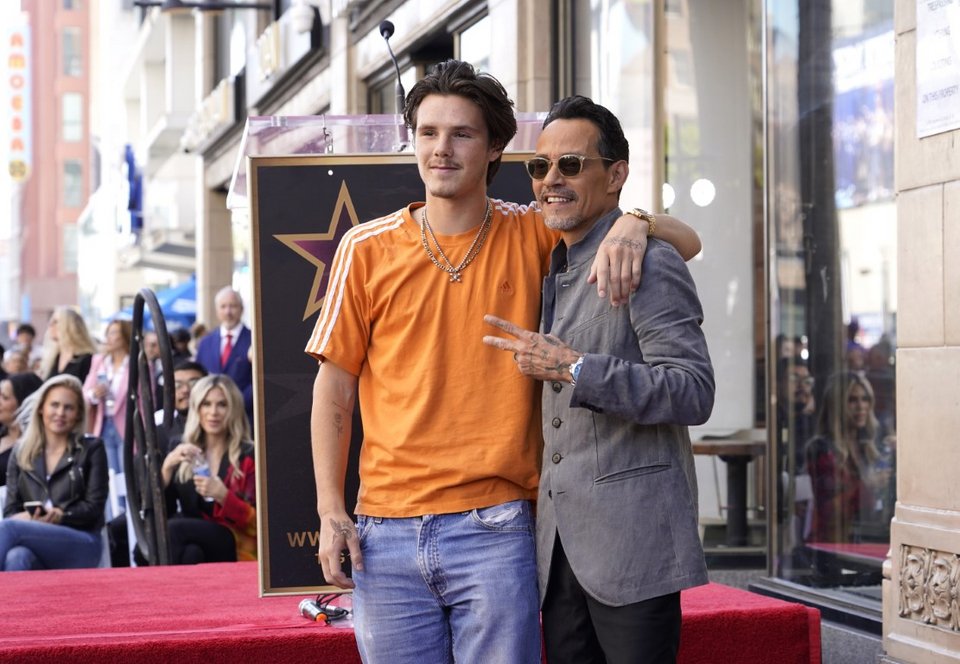 Κρουζ Μπέκαμ και Μαρκ Άντονι 