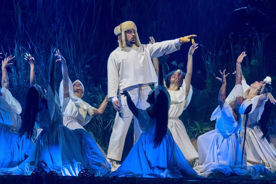 Ο Bad Bunny σε συναυλία του στο Coliseo de Puerto Rico José Miguel Agrelot στο Πουέρτο Ρίκο 