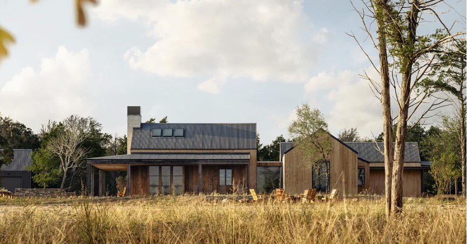 Στην Αυστραλία, το Ever Bloomfield, στα βόρεια άκρα του Κουίνσλαντ, πατά πάνω σε μια τάση που δυναμώνει για το 2026: ταξίδια «εκτός δικτύων», με έμφαση στην απομόνωση και στη φύση / Ever Bloomfield Lodge