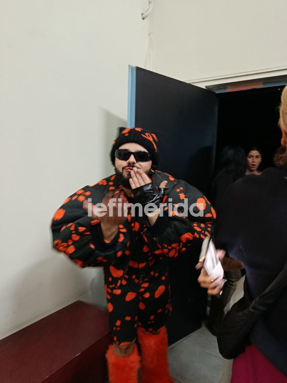 Ο Akyllas στα backstage