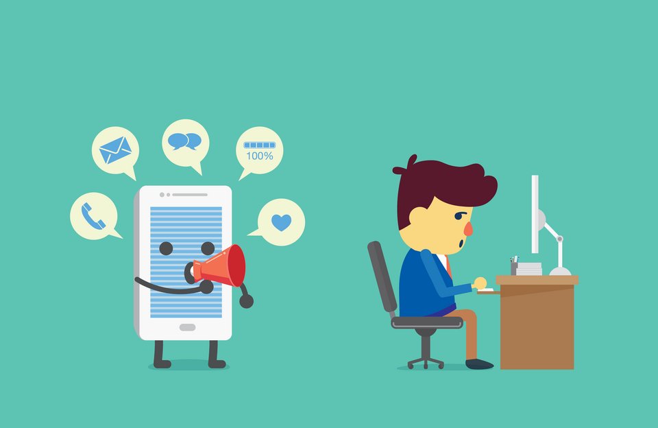 Στην εποχή της διαρκούς ειδοποίησης, των ανοιχτών καρτελών και του μόνιμου «τρέχω και δεν προλαβαίνω», η αίσθηση ότι δεν μπορούμε να συγκεντρωθούμε έχει γίνει σχεδόν καθολική εμπειρία / ISTOCK