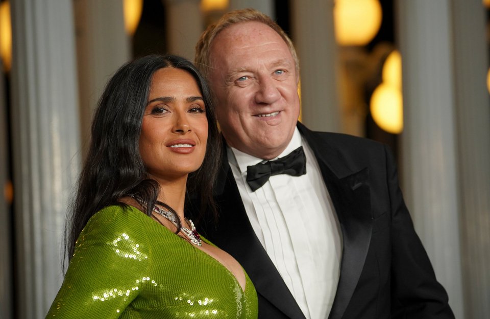 Ο Φρανσουά Ανρί Πινό με την σύζυγό του Σάλμα Χάγιεκ