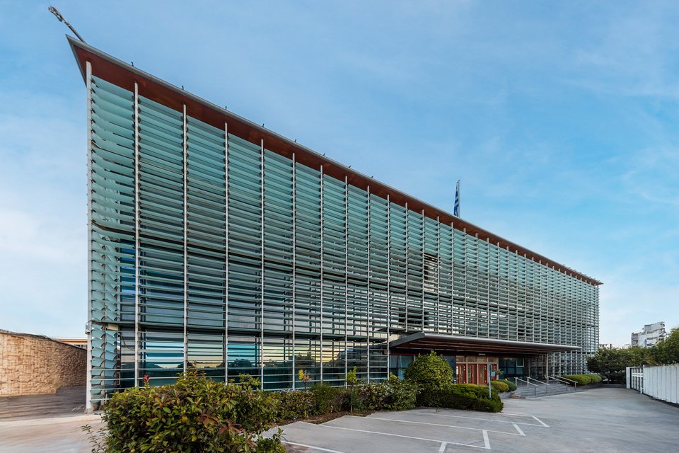 Από κλωστοϋφαντουργία σε ένα από τα μεγαλύτερα τεχνολογικά και επιχειρησιακά hubs της χώρας - Το εργοστάσιο που δεν σίγησε ποτέ