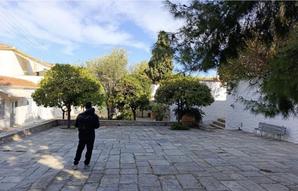 Κεντρικά σημεία της Ύδρας που θα γίνουν γυρίσματα με τεχνητή βροχή