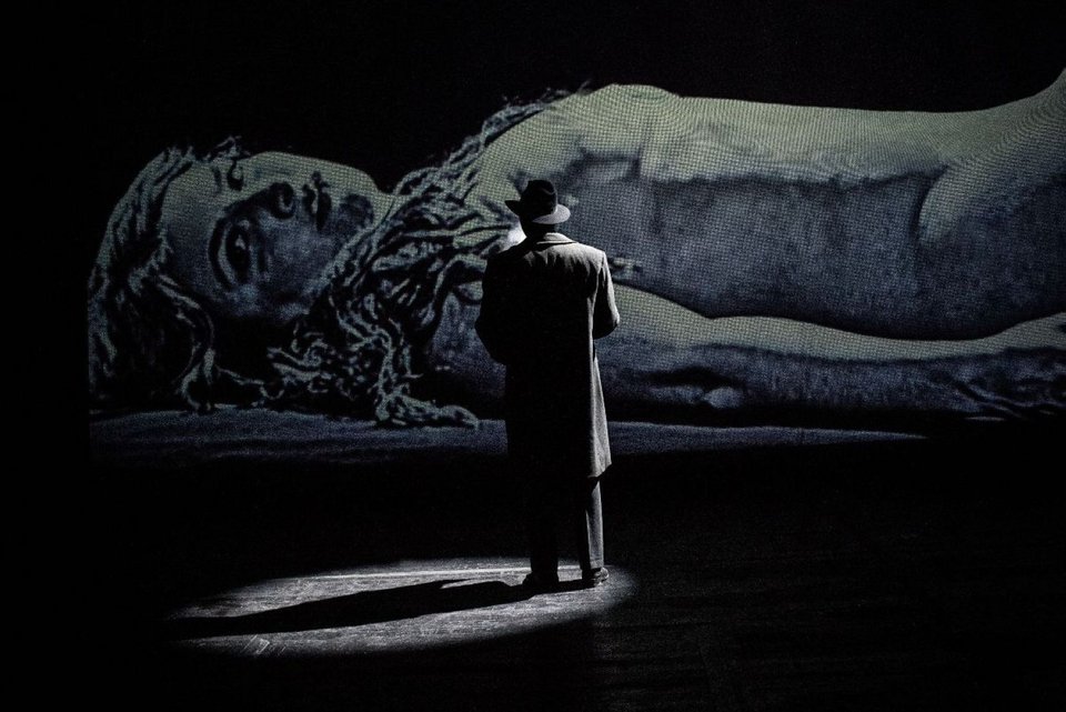 Κατάλληλο για θεατές άνω των 12 ετών