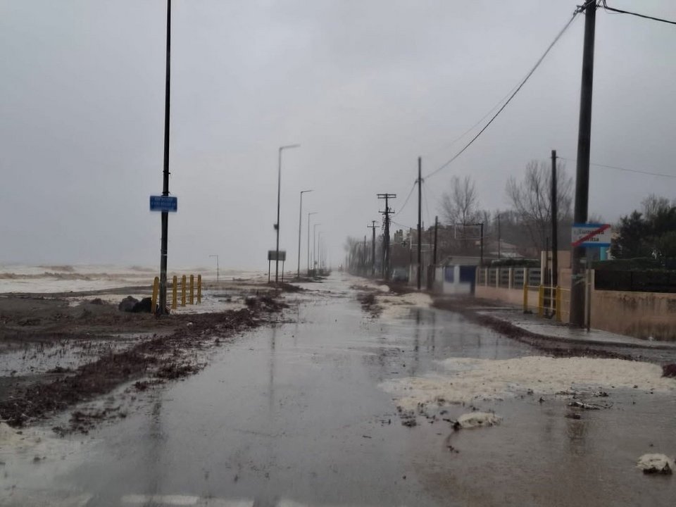 Πλημμύρες στον Αγιόκαμπο Λάρισας / Φωτογραφίες: thessalia tv