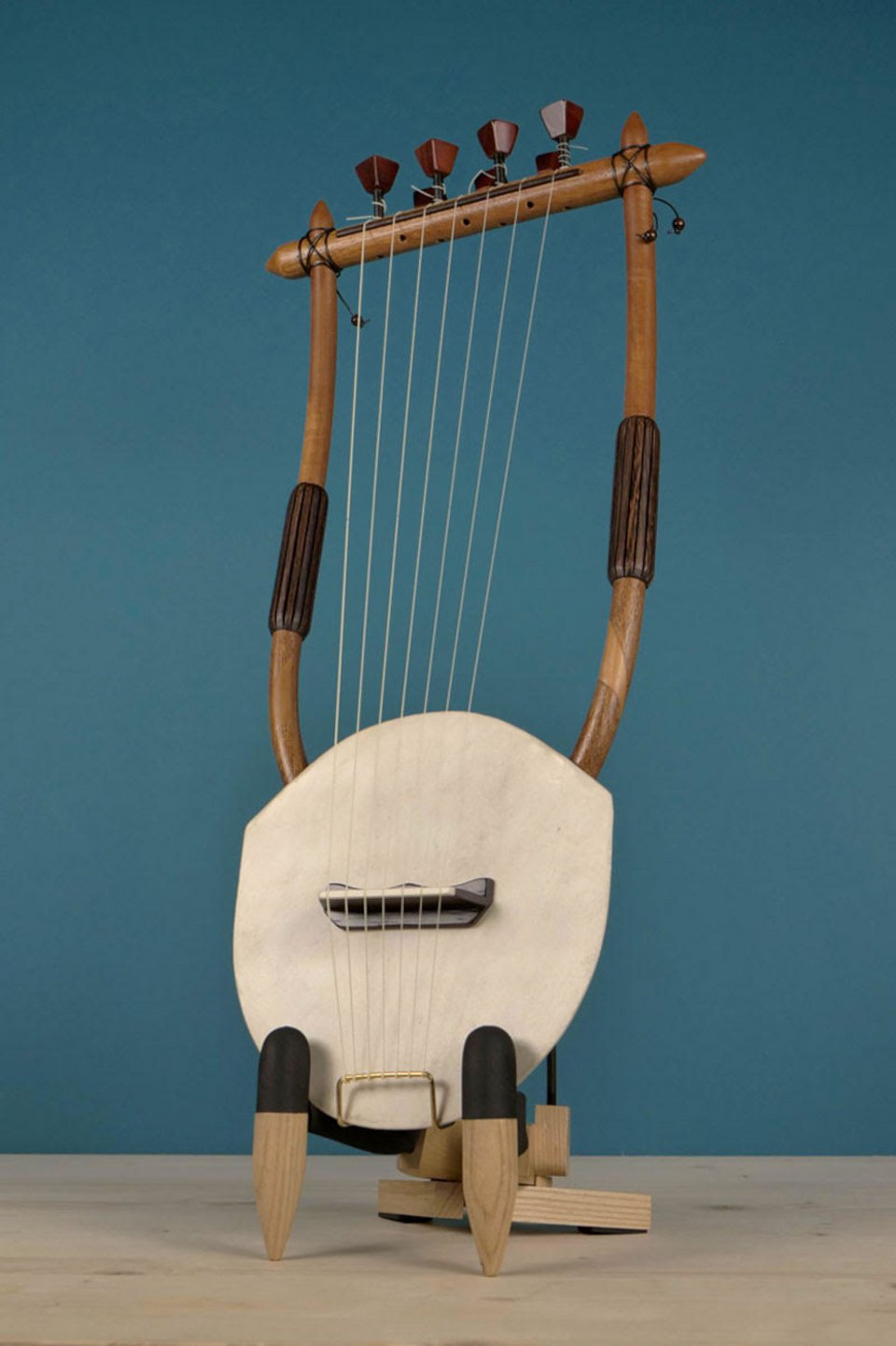 Αρχαία ελληνική λύρα από οργανοποιείο στo Kιλκίς παίζει στο soundtrack μιας παγκόσμιας κινηματογραφικής επιτυχίας