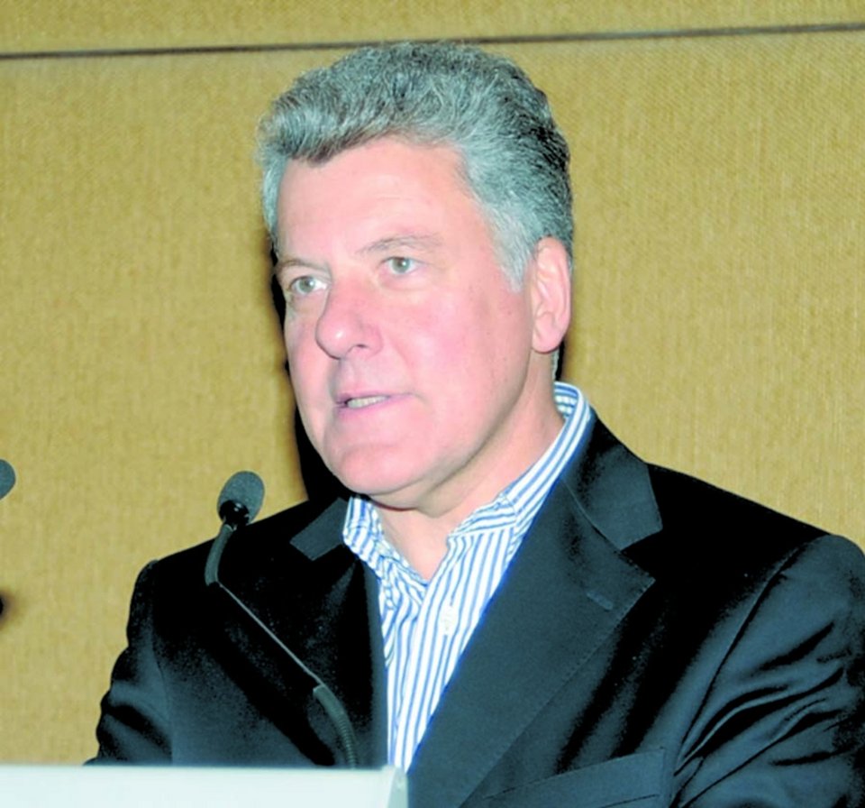 Ο πρόεδρος του Ωνασείου, ομότιμος καθηγητής Νεφρολογίας της Ιατρικής Σχολής του Πανεπιστημίου Αθηνών, Γιάννης Μπολέτης