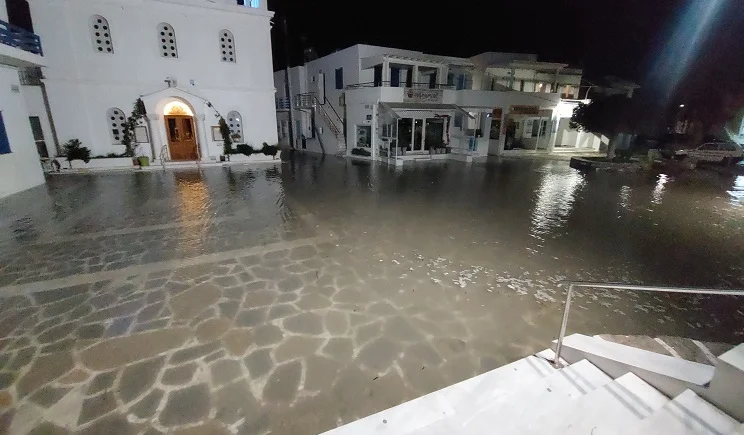 Η Πάρος έγινε Βενετία