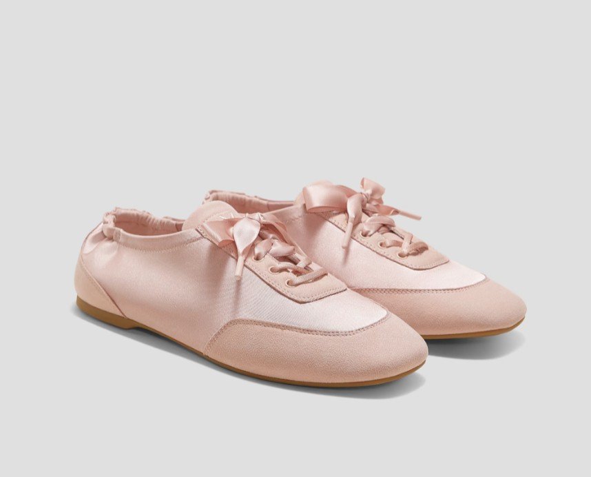  Vivaia Satin Sneakerinas 