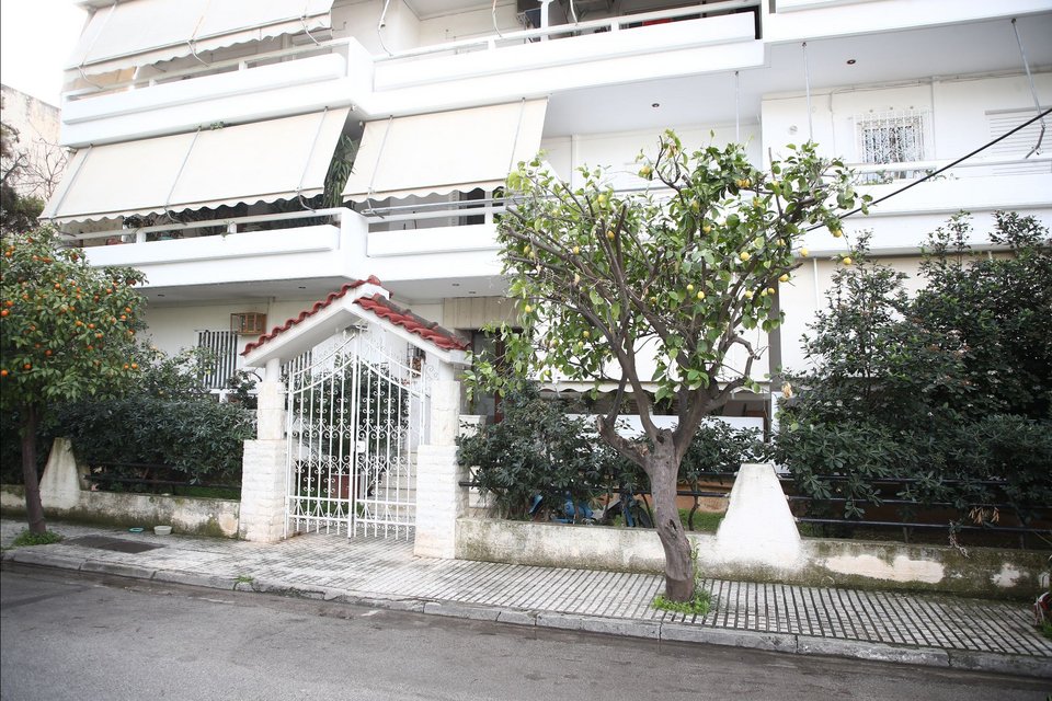 Σοκ το δυστύχημα με την 72χρονη στην Ελευσίνα, τραγική φιγούρα η κόρη 