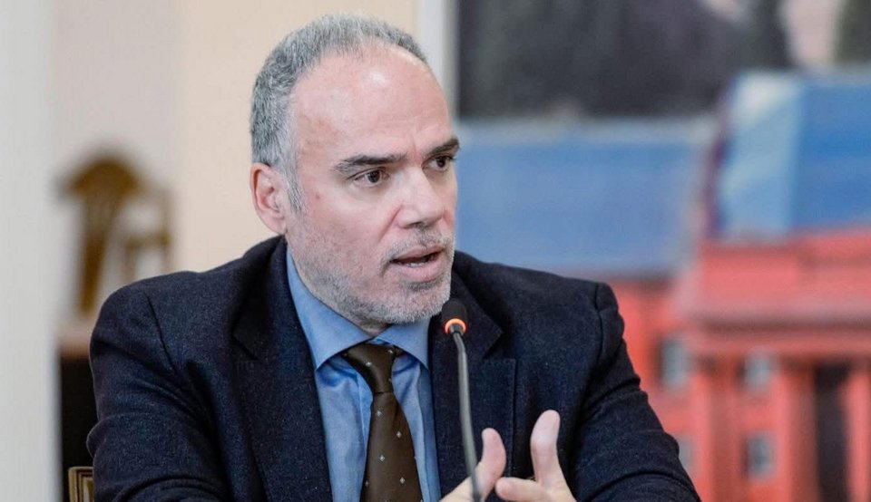 Ο καθηγητής Σύγχρονης Πολιτικής Ιστορίας του Πανεπιστημίου Πελοποννήσου και πρόεδρος της Εφορείας των Γενικών Αρχείων του Κράτους, Δημήτρης Σωτηρόπουλος