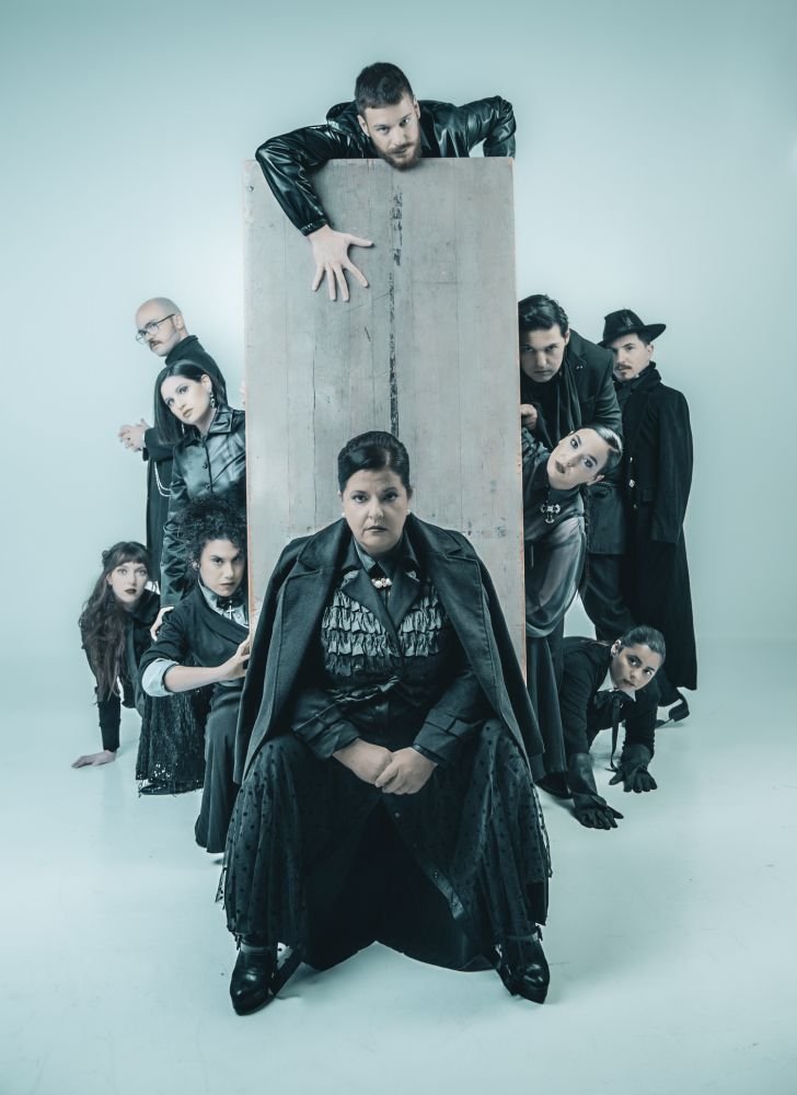 Η Λίλλυ Μελεμέ σκηνοθετεί και πρωταγωνιστεί στο συγκλονιστικά επίκαιρο έργο του Μαξίμ Γκόρκι «Βάσσα- Μια μητέρα»