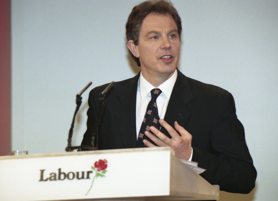  Ο Tony Blair ήταν αρχηγός του Εργατικού Κόμματος και διετέλεσε πρωθυπουργός του Ηνωμένου Βασιλείου από το 1997 έως το 2007. ΦΩΤΟΓΡΑΦΙΑ: AP
