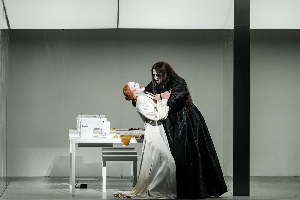 Μ. Μακρυνιώτη, Μ. Κοσοβίτσα στην Άννα Μπολένα / Φωτογραφία: Γ. Αντώνογλου