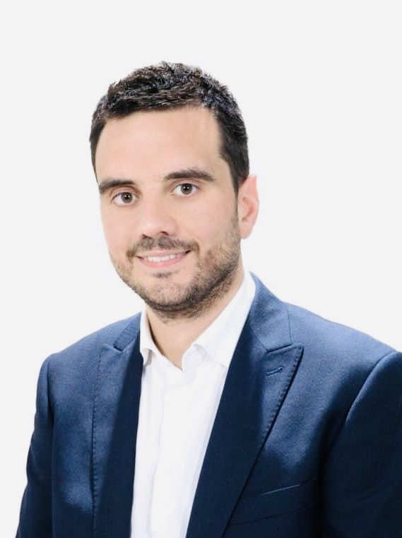 Ο διεθνολόγος Κωστής Σμέρος 