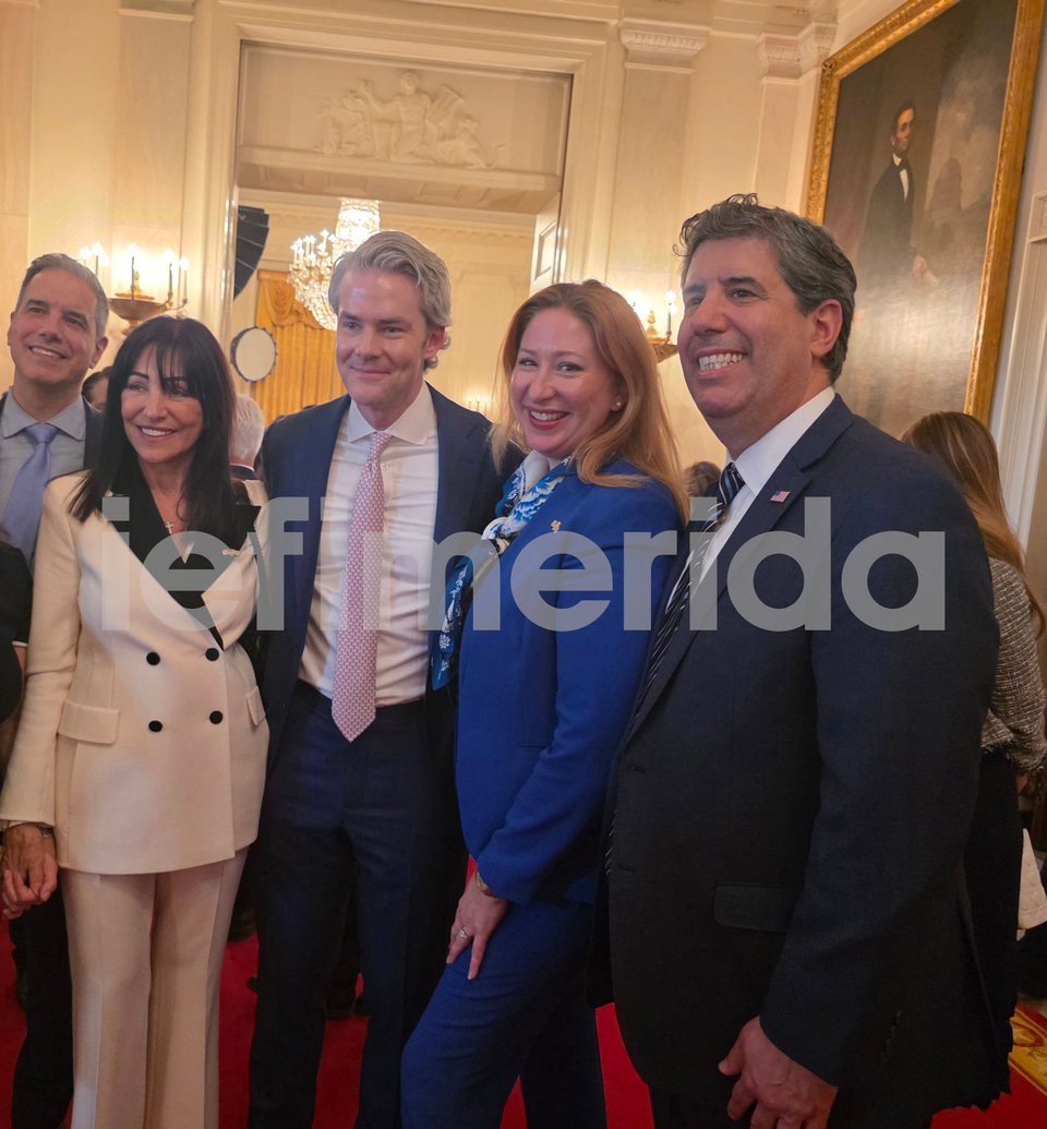 Το ζεύγος Ρήγα με τον Ράιαν Σέχαρντ και την Ελένη Μπούση&nbsp;