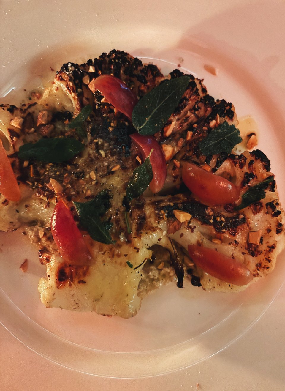 Κουνουπίδι με κρέμα αμυγδάλου  / Φωτογραφία: Μάνος Λειβαδάρος/iefimerida