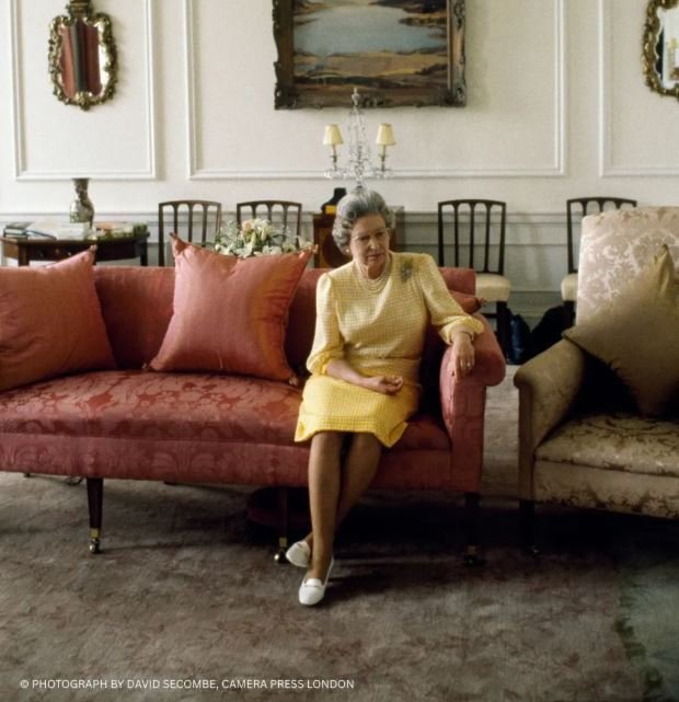 Το ιδιωτικό σαλόνι της βασίλισσας Ελισάβετ / @Royal Collection Trust 