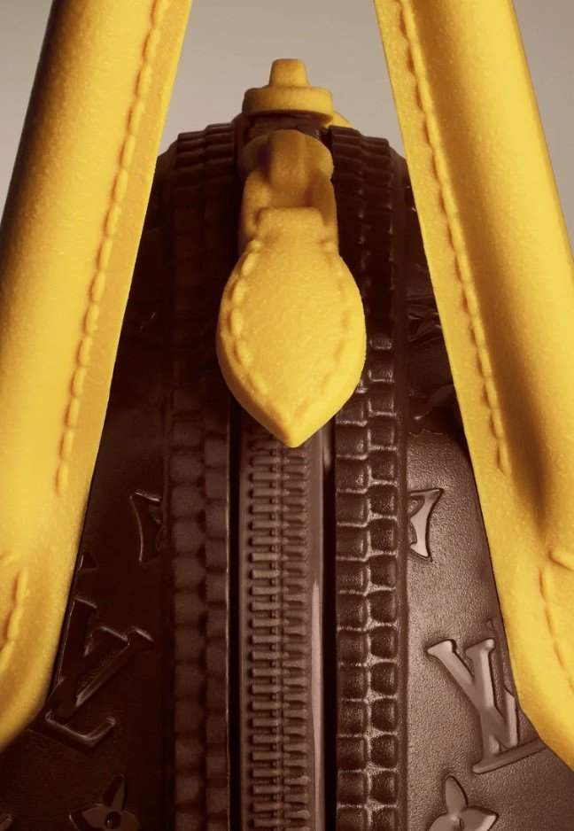 Η δημιουργία αυτή αποτελεί εξέλιξη μιας ιδέας που είχε ήδη παρουσιαστεί την προηγούμενη χρονιά και βασίζεται στην «Egg Bag», ένα σχέδιο που είχε παρουσιάσει ο καλλιτεχνικός διευθυντής γυναικείων συλλογών του οίκου, Nicolas Ghesquière, στην επίδειξη άνοιξη-καλοκαίρι του 2019 / LV