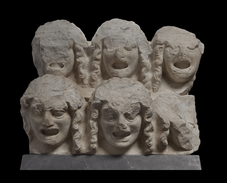 Ανάγλυφη πλάκα με θεατρικά προσωπεία