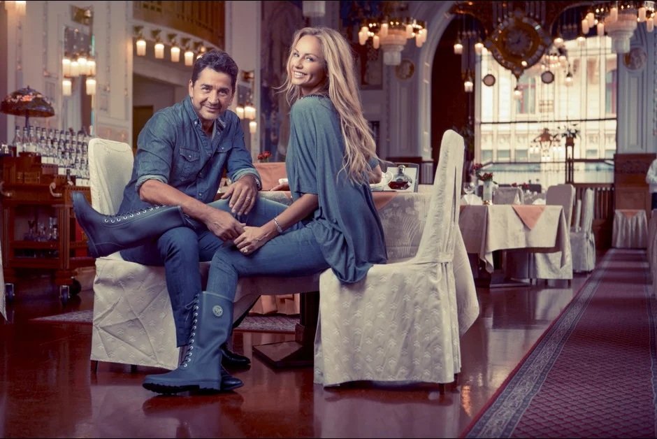 Η Αντριάνα Σκλεναρίκοβα με τον Αράμ Οχανιάν πριν εμφανιστούν "σύννεφα" στον γάμο τους 