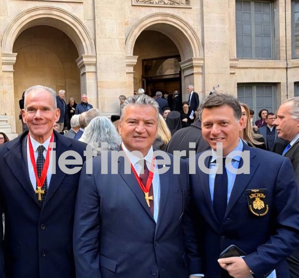 Γρηγορης Στασινόπουλος, Κώστας Τσουβελεκάκης, Νίκος Χατζηϊωάννου